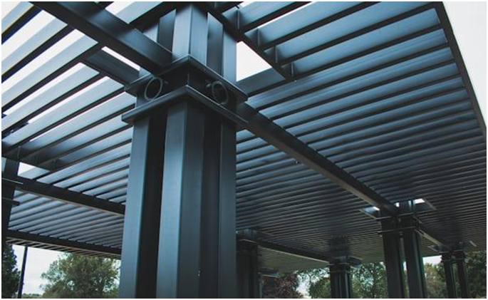 Modern aluminum patio cover installation in Clovis home