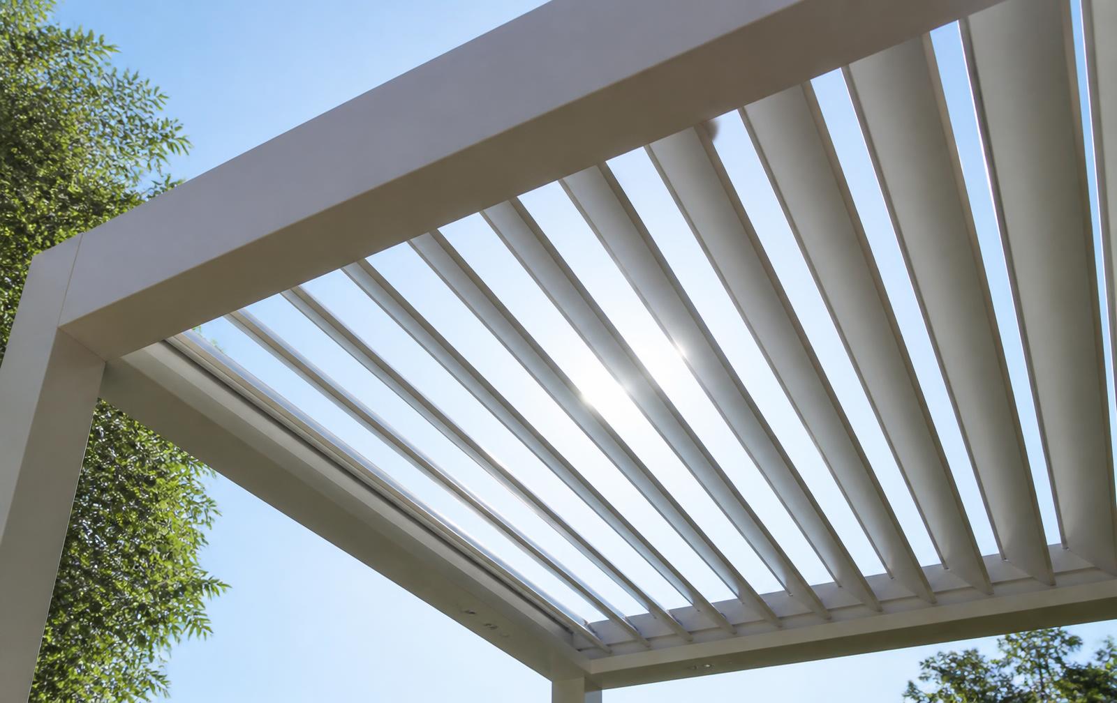 Aluminum patio cover louvers in Kerman